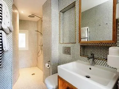 Hotel Montholon Paris 3*,  France