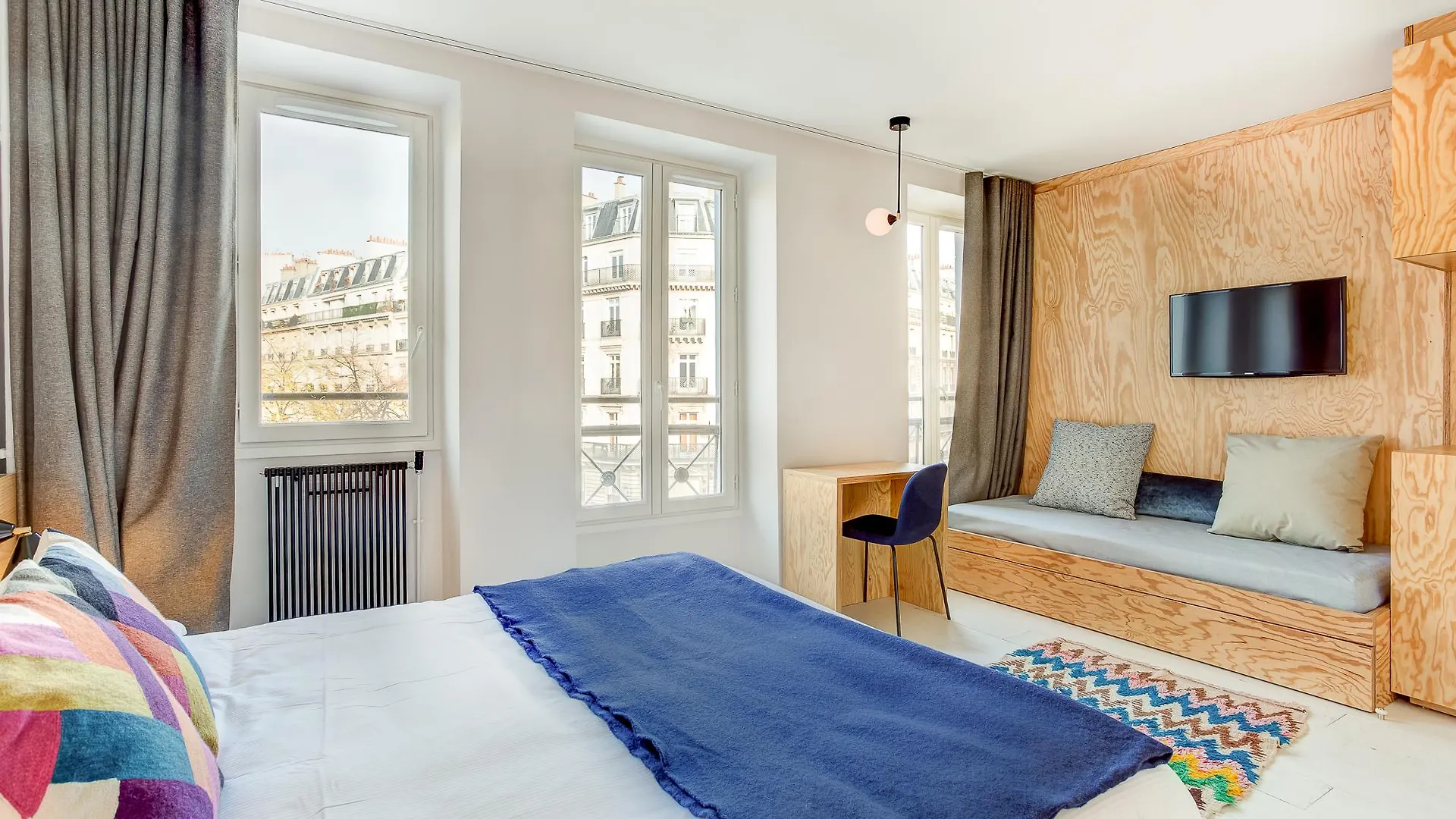 Hotel Montholon Paris France