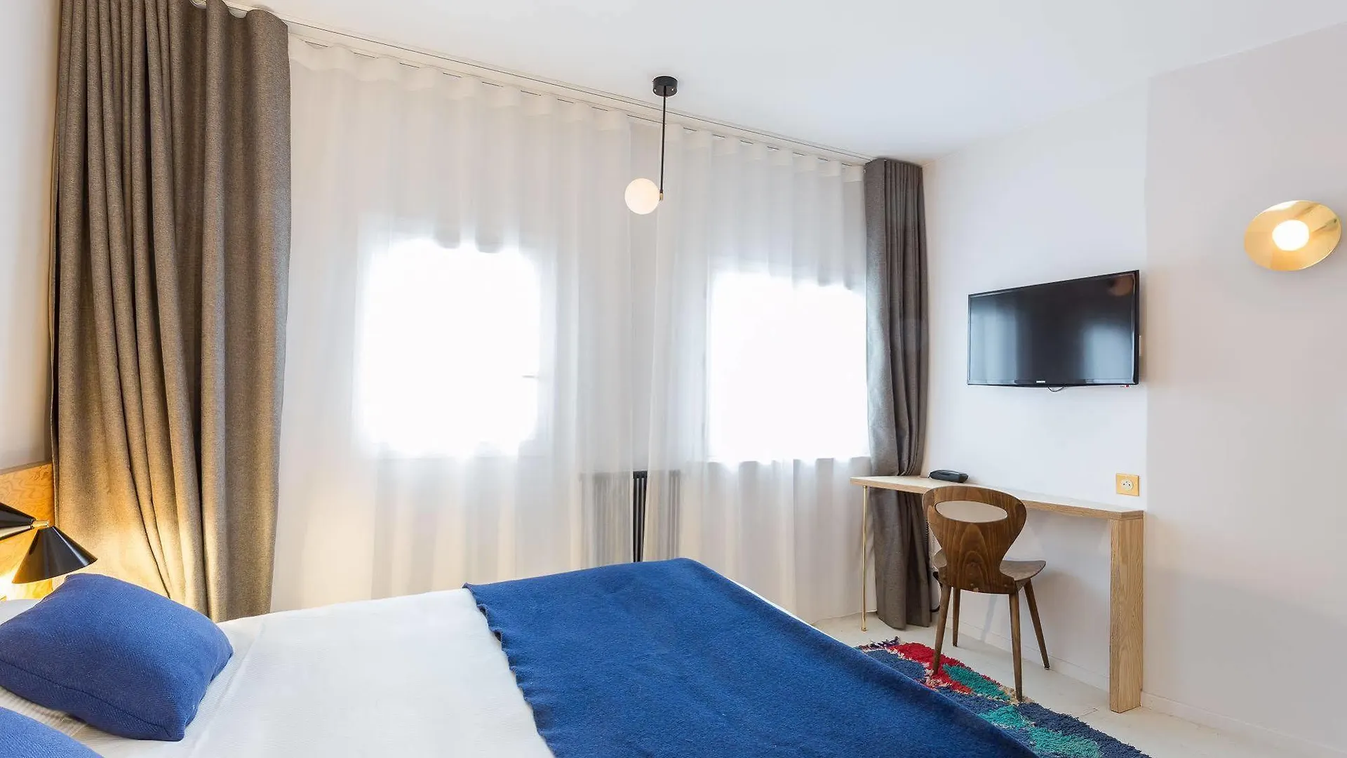 Hotel Montholon Paris