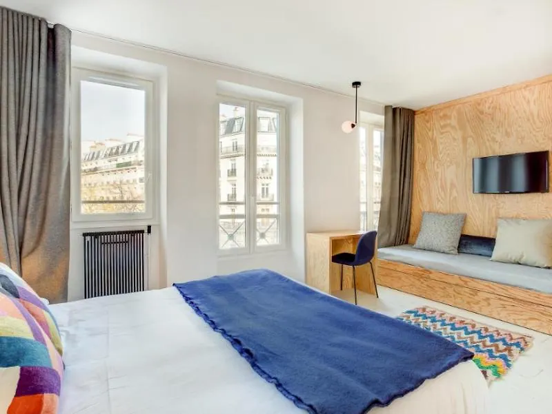Hotel Montholon Paris