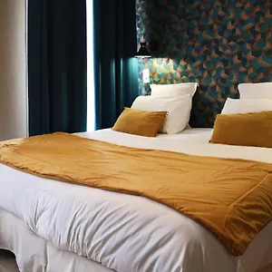 2* Отель Hippodrome