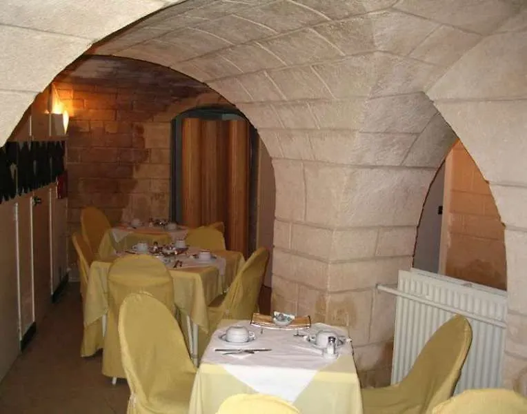 Hotel Montholon Paryż
